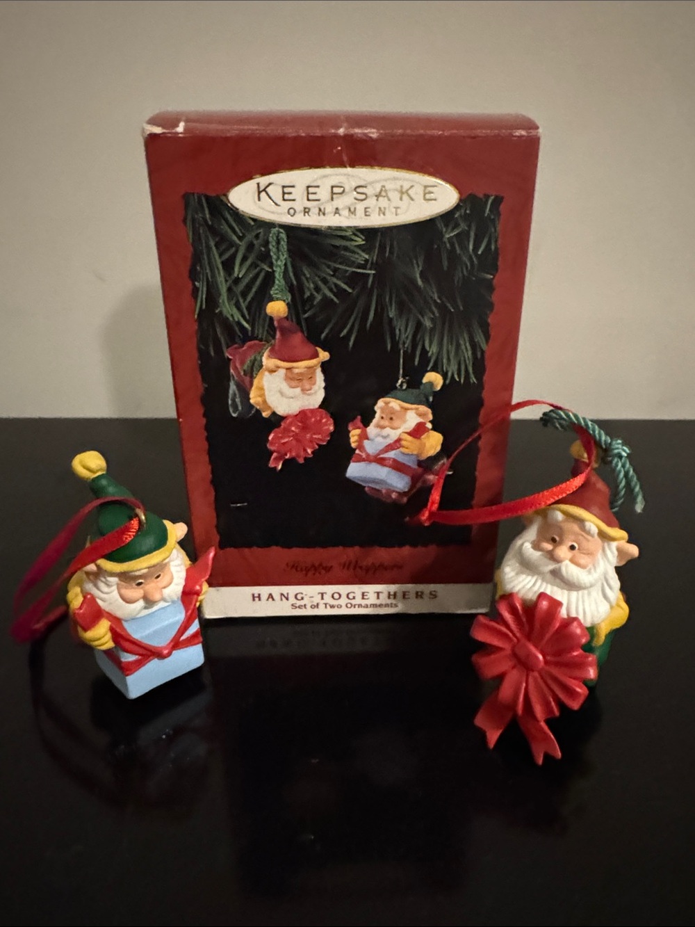 1995 Hallmark Keepsake Ornament Set ("Happy Wrappers Hang-Togethers")
